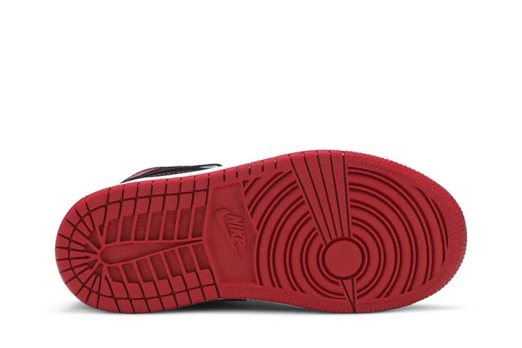 Krossovki-Air-Jordan-1-Mid-PS-SE-Fearless-3