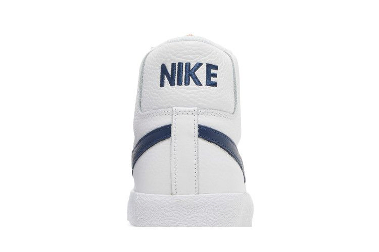 zoom-blazer-mid-iso-sb-orange-label-white-navy-dc4472-100_06