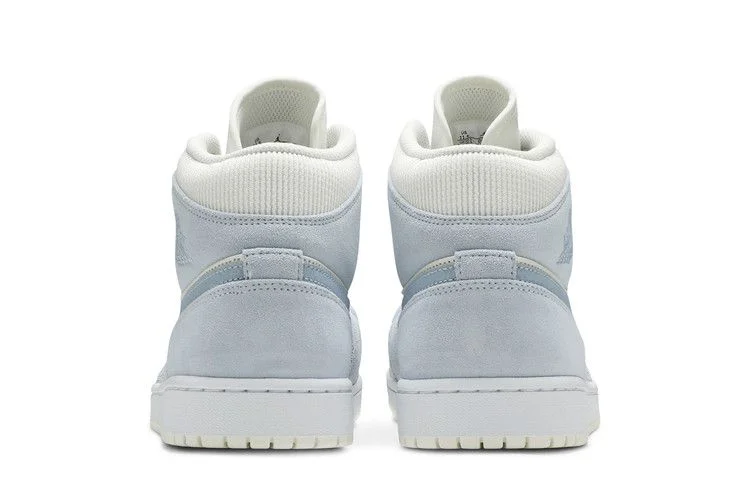 Кроссовки Air Jordan 1 Mid SE 'Sail Light Blue'