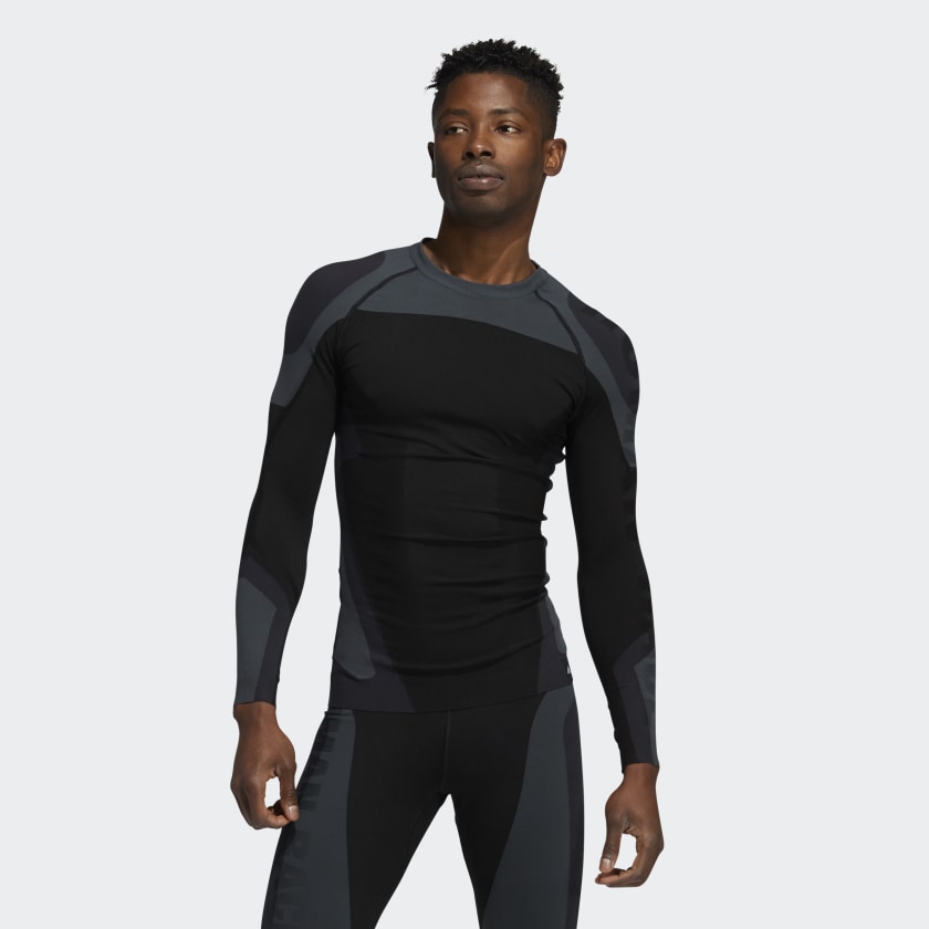 Толстовка adidas Pharrell Williams 18GG Base Tee Black