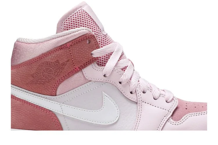 Кроссовки Wmns Air Jordan 1 Mid 'Digital Pink'