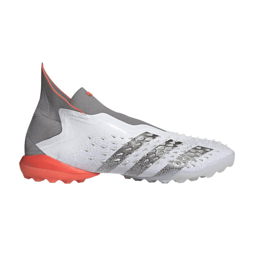 predator-freak-tf-demonskin-white-solar-red-fy6252