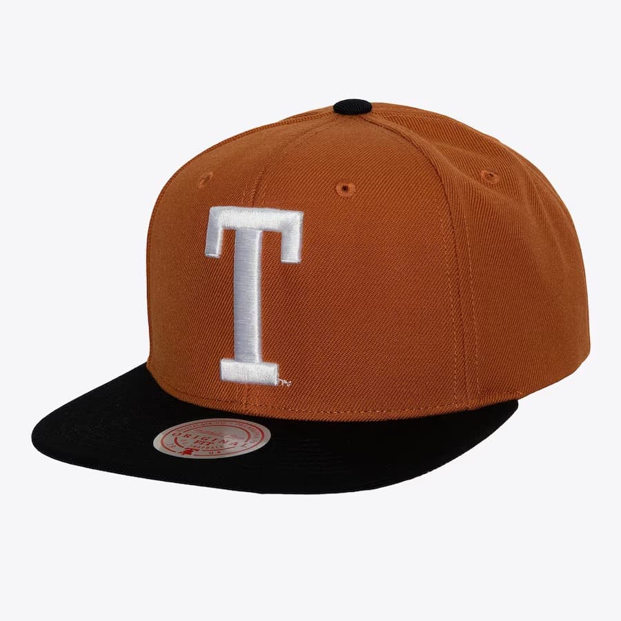 Бейсболка Mitchell & Ness Brown Texas Longhorns Team 2 Tone 2.0 Snapback Hat