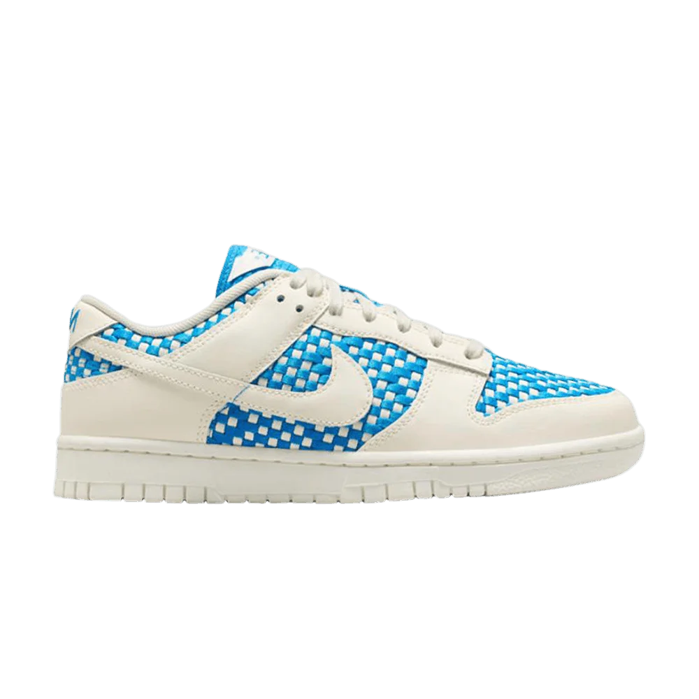 Krossovki-Nike-Wmns-Dunk-Low-Light-Clear-Blue-Sail-Light-Ivory