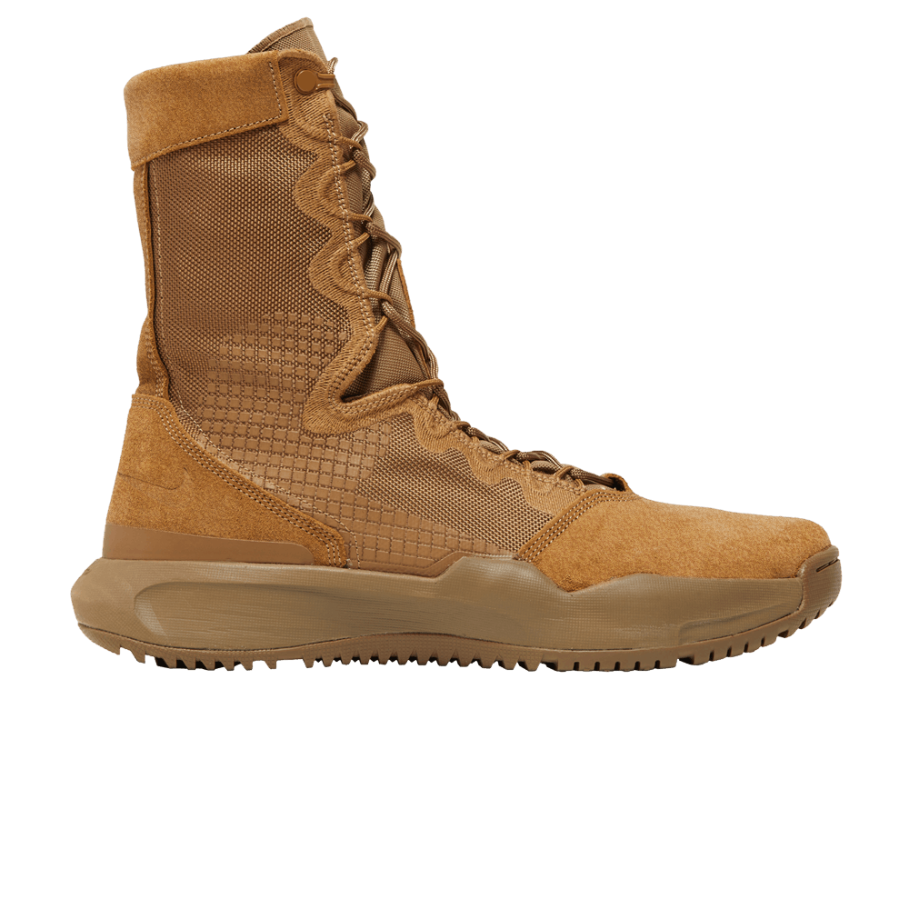 Кроссовки Nike SFB B1 'Coyote'