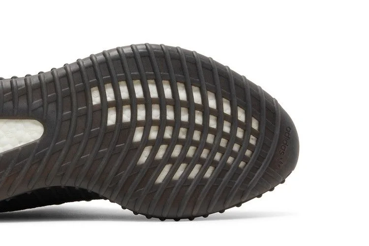 Кроссовки adidas Yeezy Boost 350 V2 'Oreo'