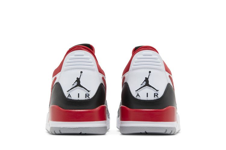 Кроссовки Air Jordan Legacy 312 Low 'Black Toe'