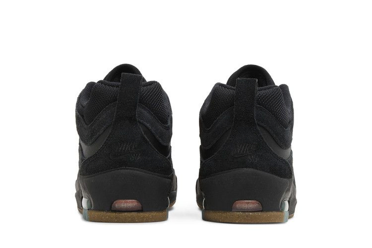 Кроссовки Nike Air Max Ishod Wair SB 'Black Gum'