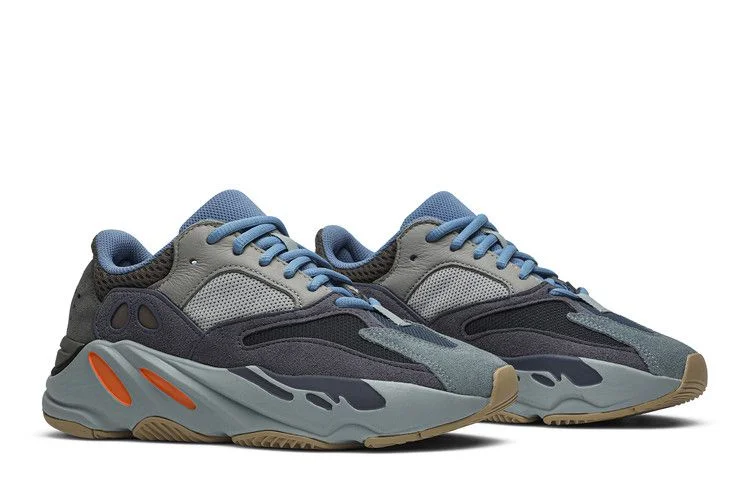 Krossovki-adidas-Yeezy-Boost-700-Carbon-Blue-7