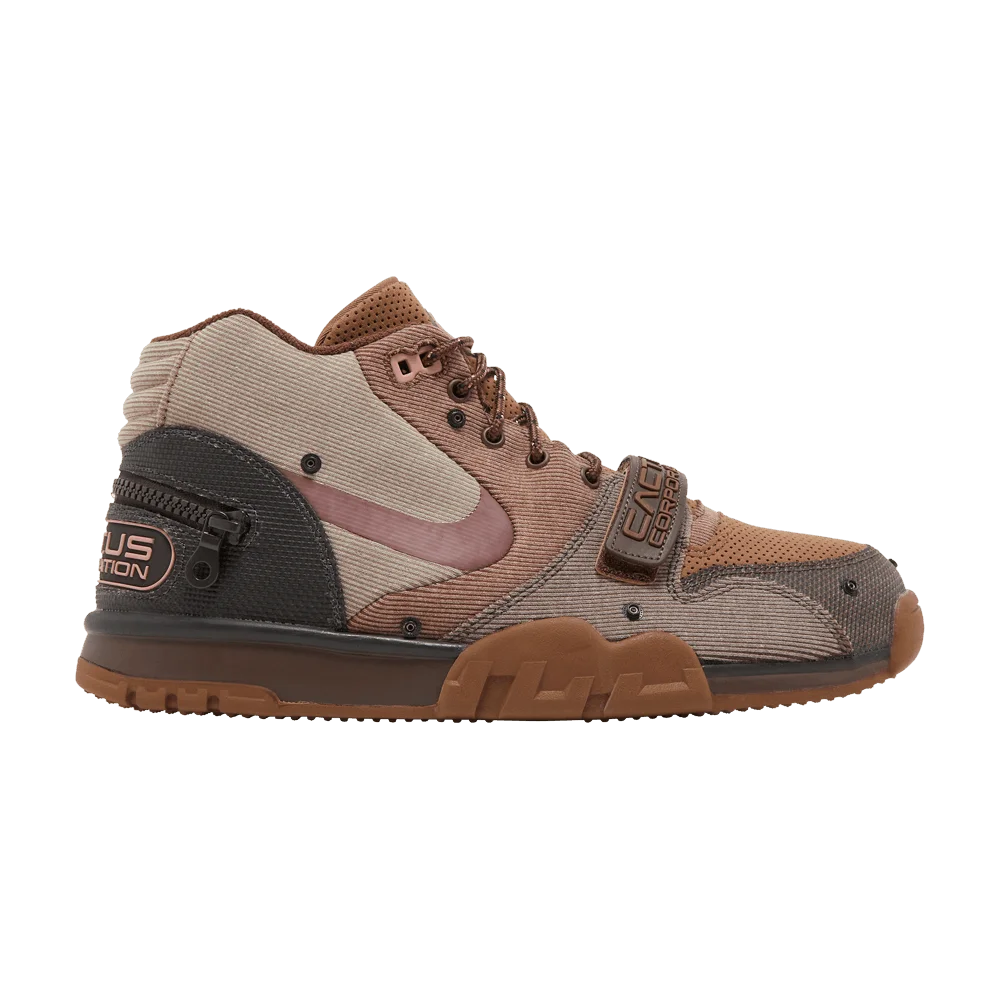 Krossovki-Travis-Scott-x-Nike-Air-Trainer-1-SP-Chocolate