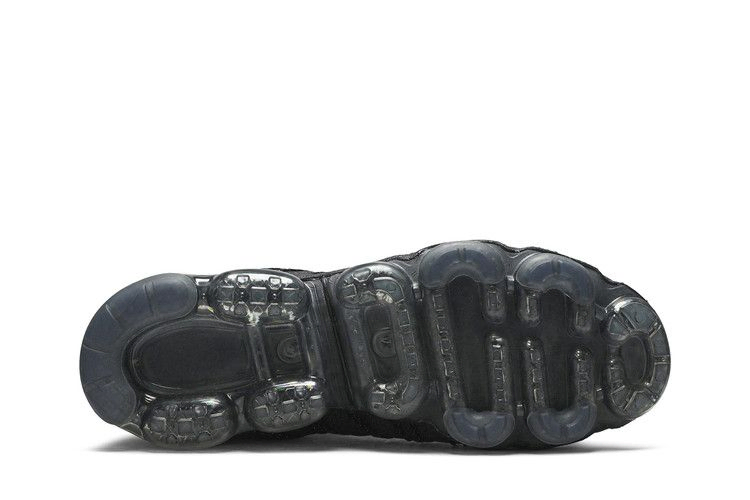 wmns-air-vapormax-run-utility-black-aq8811-001_03