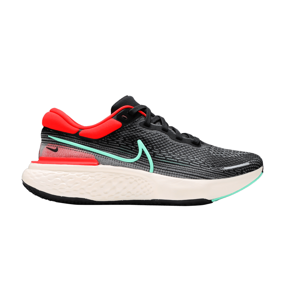 Кроссовки Nike ZoomX Invincible Run Flyknit 'Black Chile Red'
