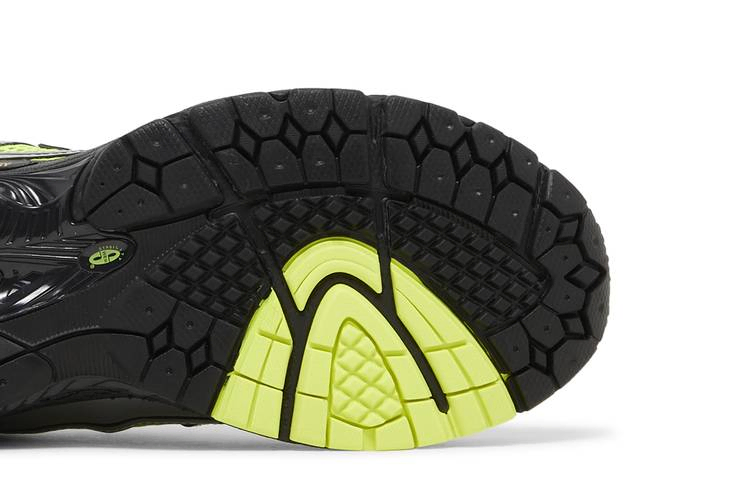 Кроссовки New Balance Men's 1906R 'Volt Silver'
