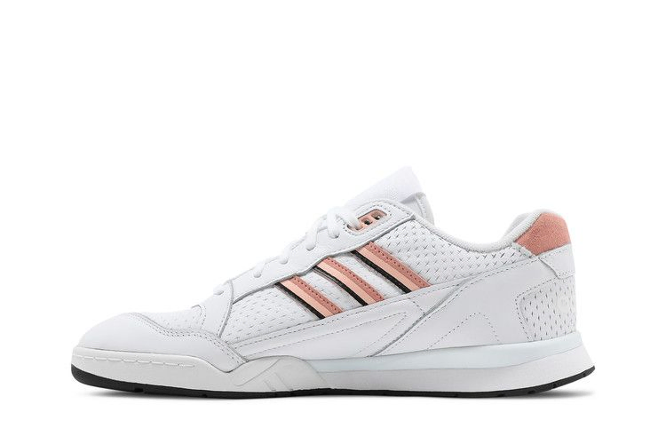 ar-trainer-white-glow-pink-ee5398_02