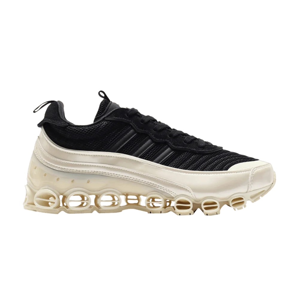 Krossovki-Adidas-Microbounce-T1-Cream-White
