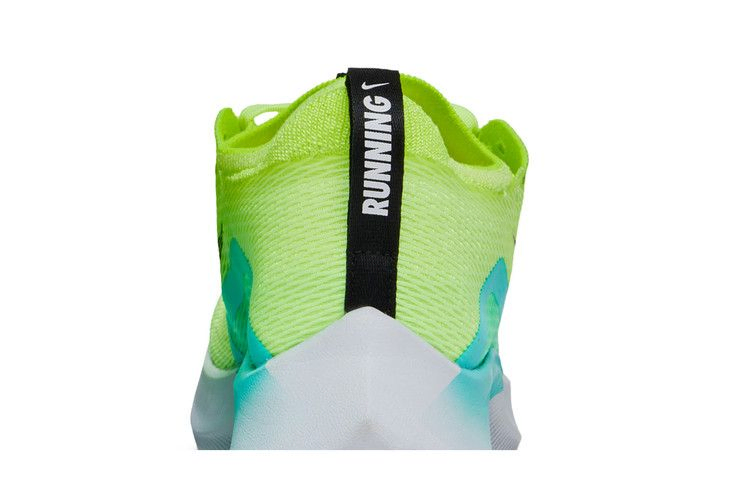 wmns-zoom-fly-4-barely-volt-ct2401-700_06