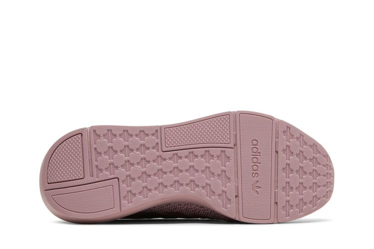 wmns-swift-run-22-magic-mauve-gv7978_03