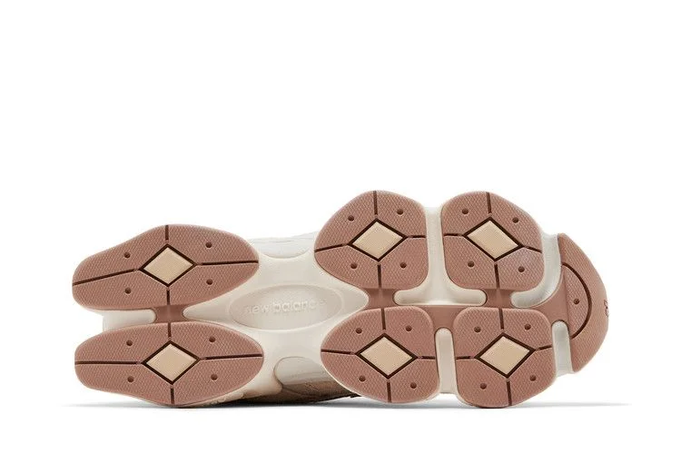 Кроссовки New Balance 9060 'Bisque Sea Salt'