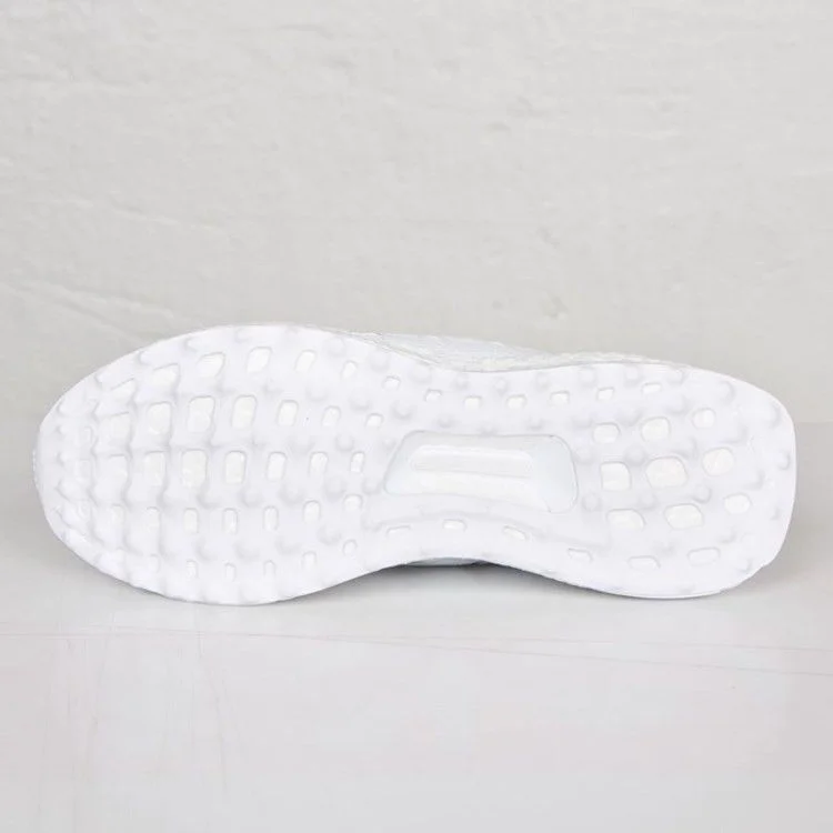Кроссовки J&D Collective x adidas UltraBoost 1.0 ‘Triple White’ 2015