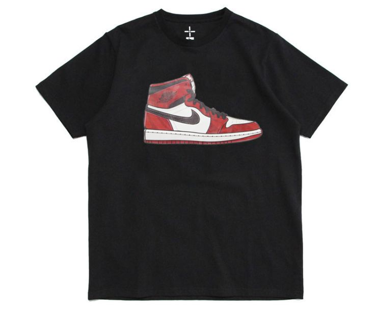 2019-Air-Jordan-1-Tee-Black-Chicago