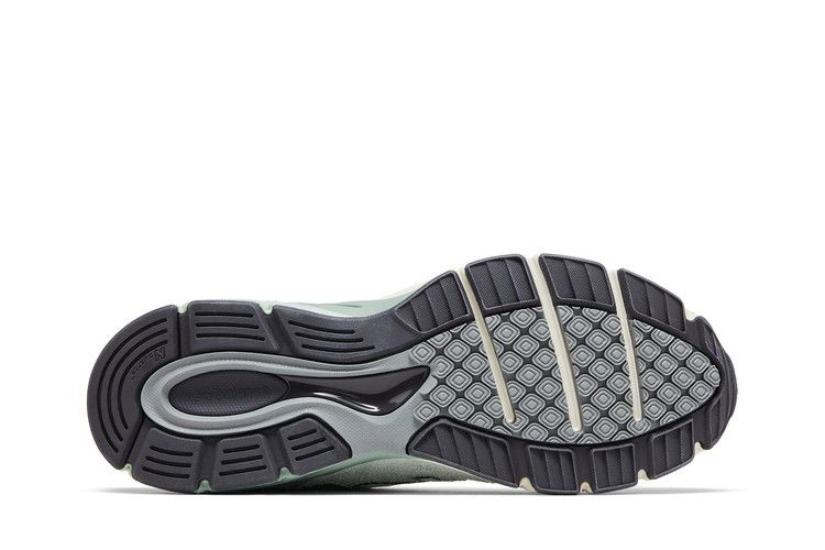 Кроссовки The Whitaker Group x New Balance 990v4 Made in USA 'Willful Bias'