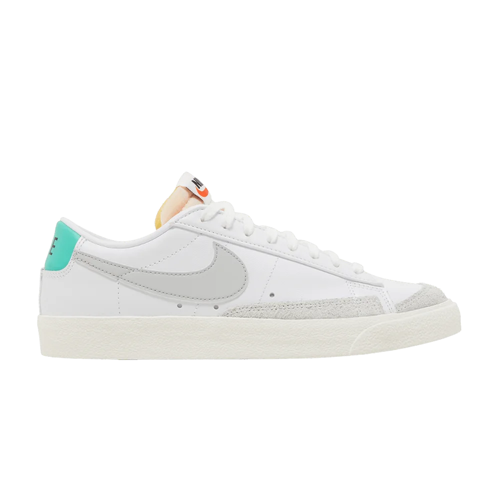 Krossovki-Nike-Blazer-Low-77-Vintage-White-Grey-Light-Menta
