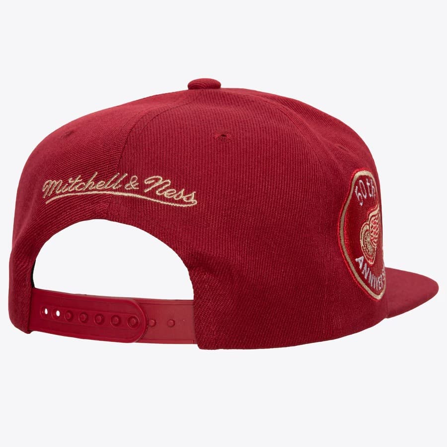 Mitchell-Ness-Red-Detroit-Red-Wings-With-Love-Snapback-Hat-1