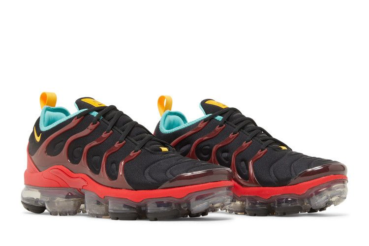 air-vapormax-plus-stained-glass-dx1795-001_07