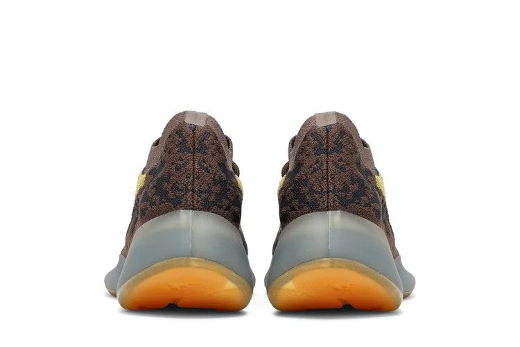 Krossovki-adidas-Yeezy-Boost-380-Lmnte-5