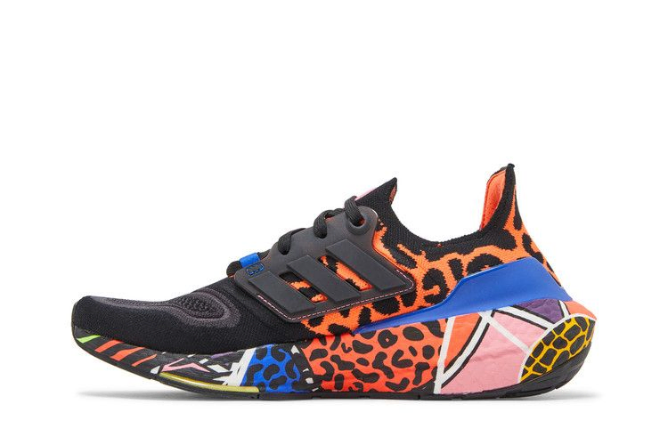 Кроссовки Rich Mnisi x adidas Wmns UltraBoost 22 'South African City Life'
