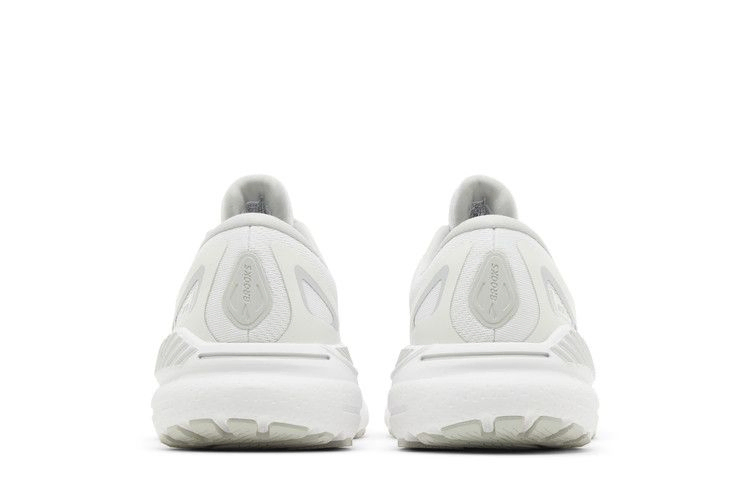 Кроссовки Brooks Wmns Adrenaline GTS 23 'White Oyster'
