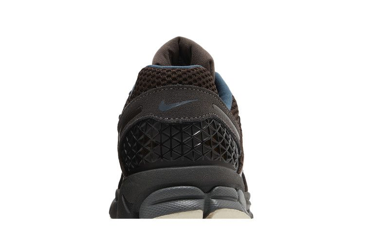 Кроссовки Nike Air Zoom Vomero 5 'Baroque Brown Jungle'