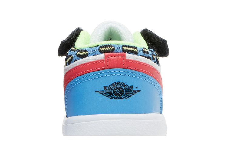 air-jordan-1-low-td-funky-patterns-dh5928-006_06