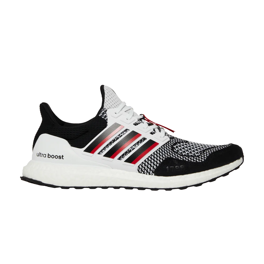 Кроссовки NCAA x adidas UltraBoost 1.0 'Louisville Cardinals'