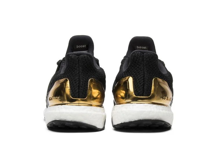 Кроссовки adidas UltraBoost 2.0 Limited 'Gold Medal'