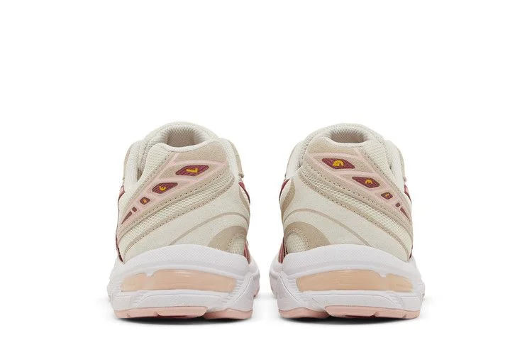 Кроссовки ASICS Wmns Gel 1130 'Birch Cranberry'