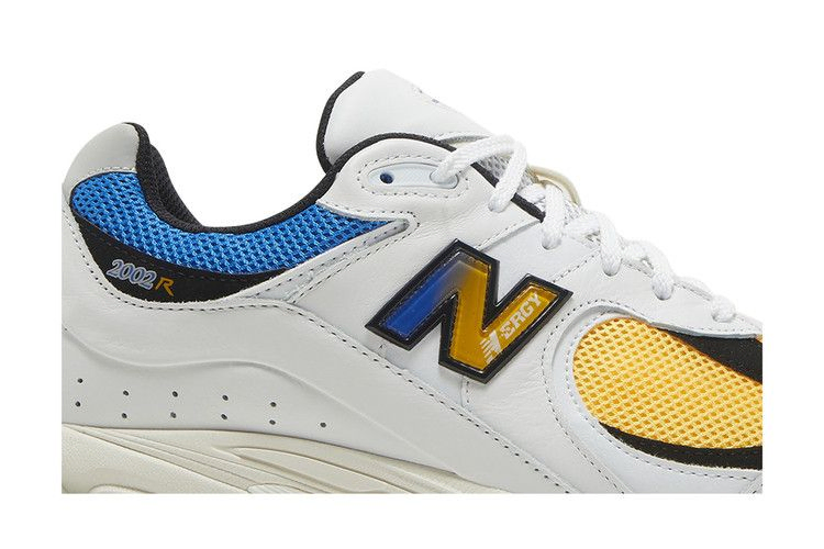 Кроссовки New Balance 2002R 'Vibrant Apricot'