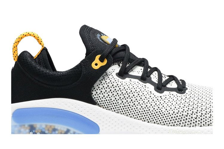 Кроссовки Nike Joyride Run Flyknit 'Laser Orange'