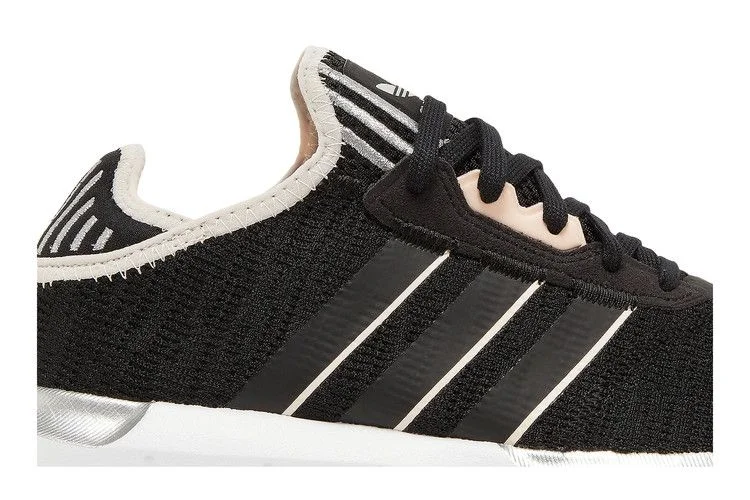 Krossovki-Adidas-Wmns-Swift-Run-X-Core-Black-1