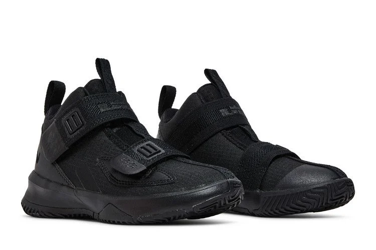 Krossovki-Nike-LeBron-Soldier-13-BP-7