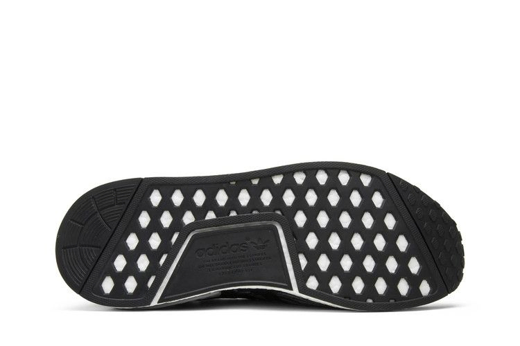 Кроссовки Adidas NMD_R1 Primeknit 'Grey Three'
