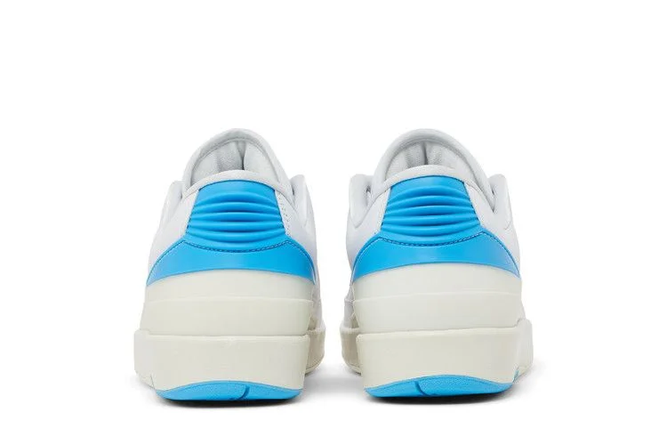 Кроссовки Wmns Air Jordan 2 Retro Low 'NC to Chi'