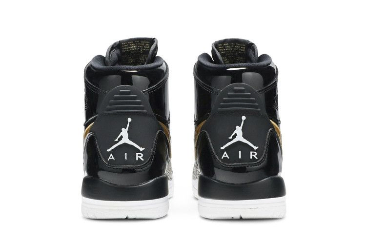 jordan-legacy-312-gs-black-metallic-gold-at4040-007_05