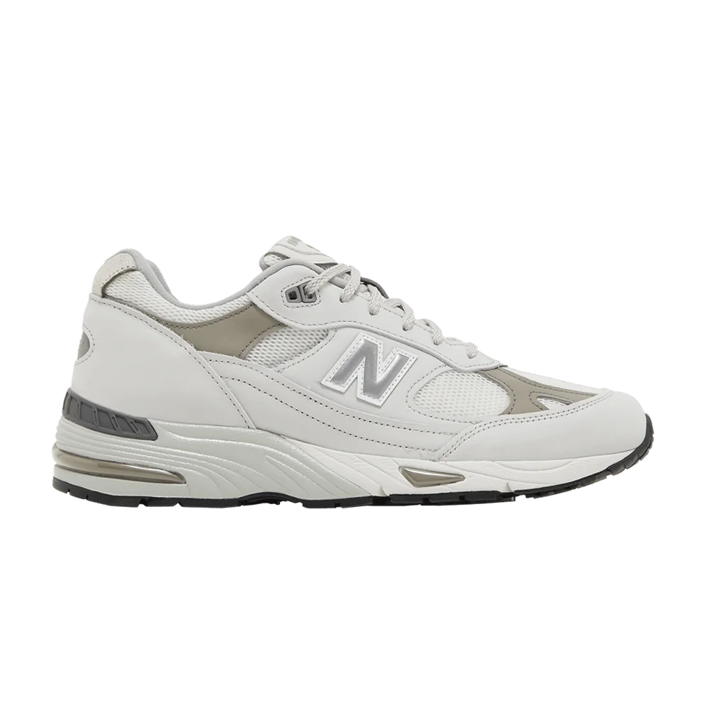 Krossovki-New-Balance-991-Made-in-England-Star-White