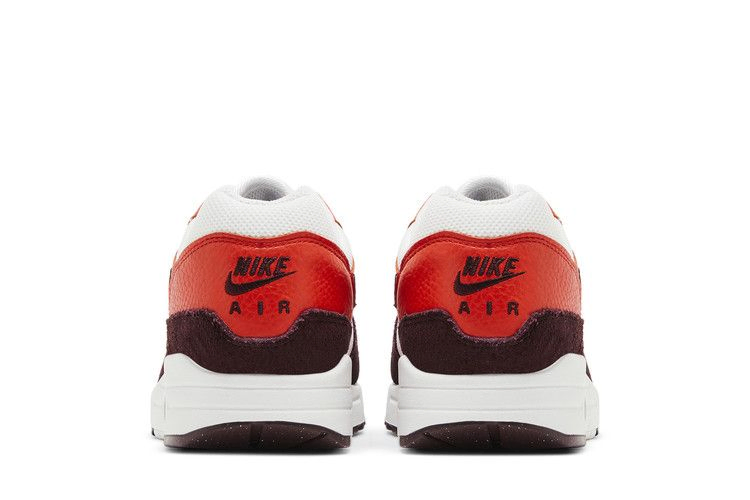 air-max-1-burgundy-crush-fn6952-102_05