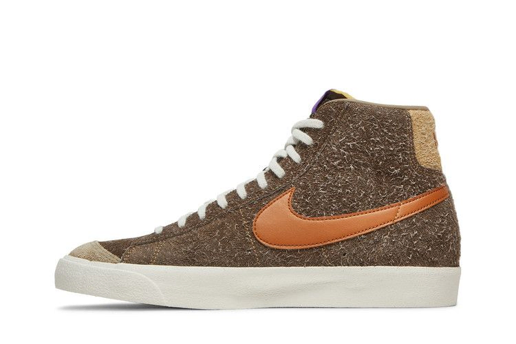 blazer-mid-77-premium-dark-chocolate-dm7581-200_02
