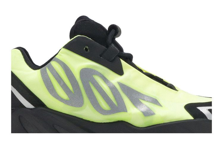 Кроссовки adidas Yeezy Boost 700 MNVN Infants 'Phosphor'