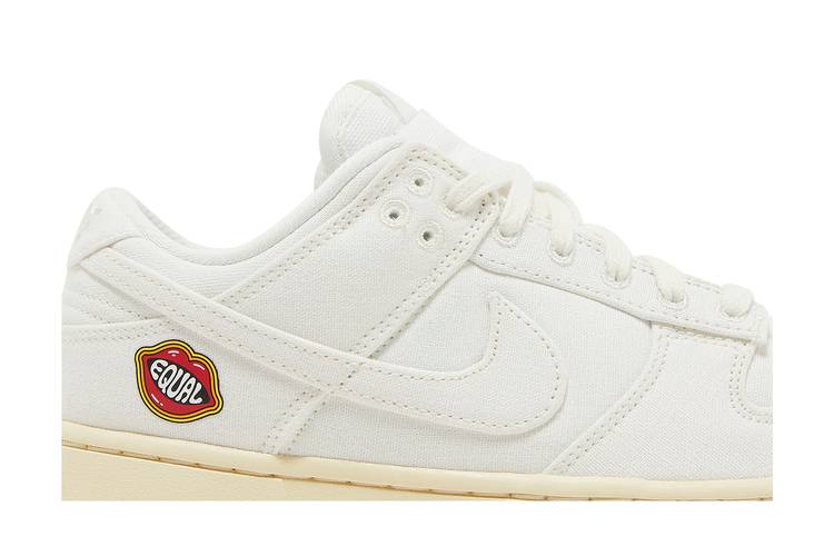 Кроссовки Nike Wmns Dunk Low SE 'The Future is Equal'