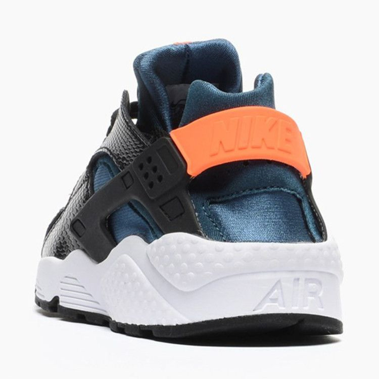 w-s-air-huarache-run-634835-084_02