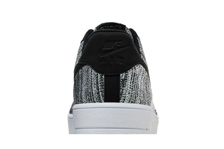 Кроссовки Nike Air Force 1 Flyknit Low 2.0 'Oreo' 2025